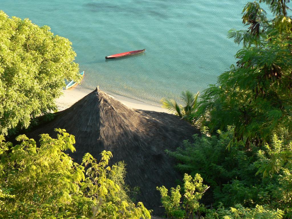 Waecicu Eden Beach Hotel Labuan Bajo Exterior foto